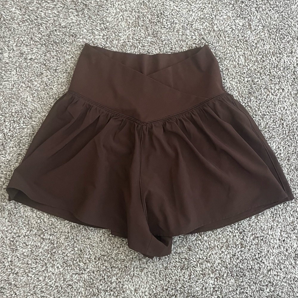 Offline by aerie crossover flows short S
